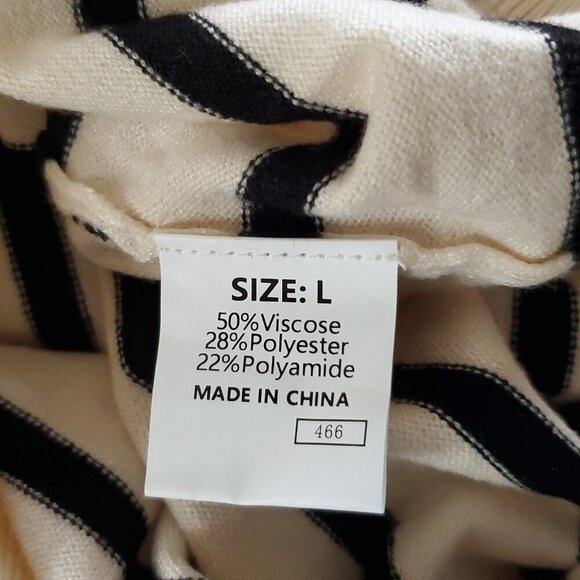 Dokotoo Striped Sweater Sz L Cream Ivory Black Short Puff Sleeve Preppy - Picture 5 of 5
